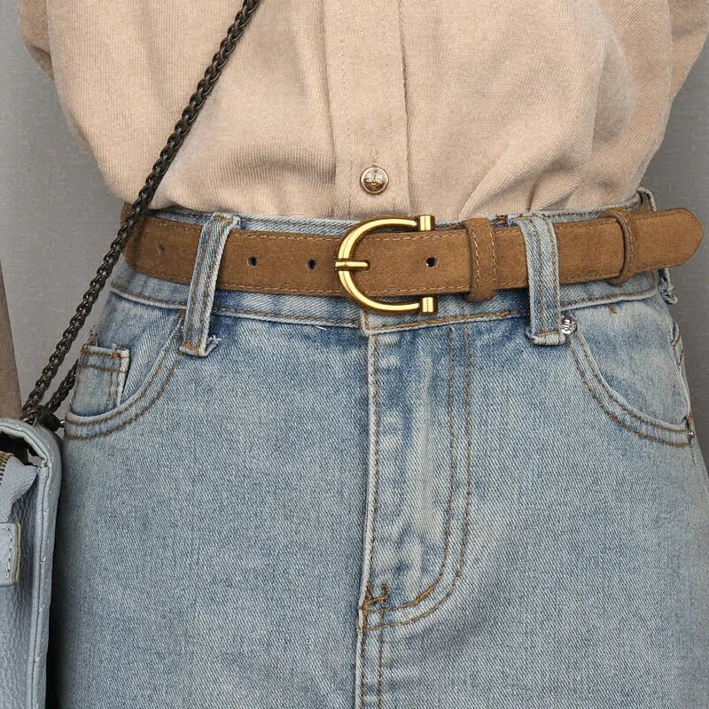 Ceinture Femme en Daim Luxe avec Boucle Dorée – Élégante & Tendance