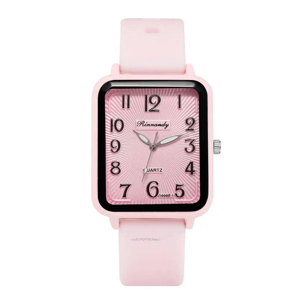 Montre Femme Rectangulaire rose
